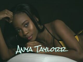 Anya_Taylorr