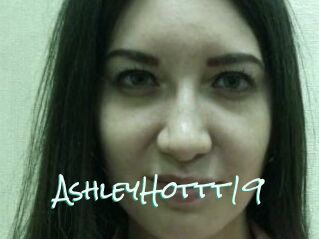 AshleyHottt19