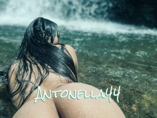 Antonella44