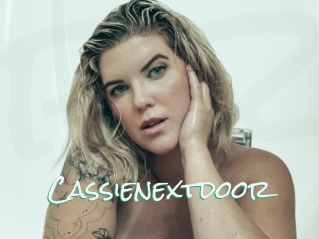 Cassienextdoor
