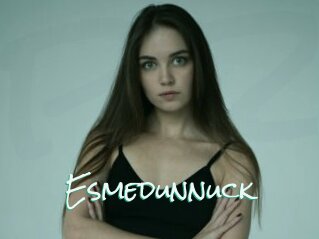 Esmedunnuck