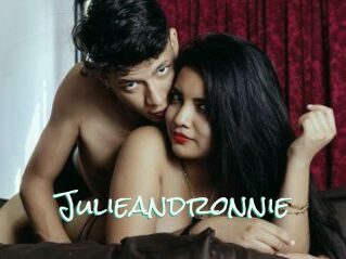 Julieandronnie