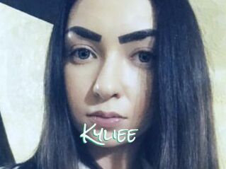 Kyliee_