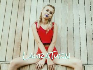 LauraTurn