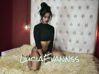 LuciaEvannss