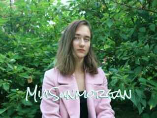 MiaSunmorgan