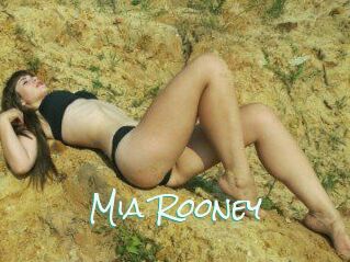 Mia_Rooney