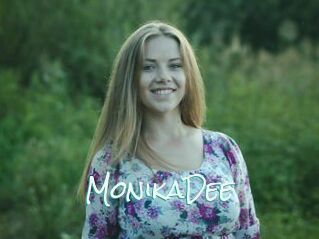 MonikaDee