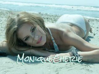 MoniqueCherie