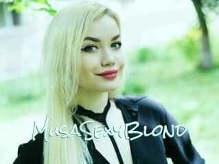 MusaSexyBlond
