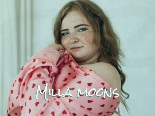 Milla_moons