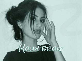 Molly_broke