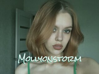 Mollyonstorm