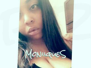 MoniiqueS