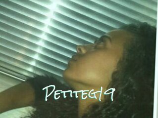 Petiteg19