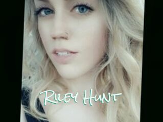 Riley_Hunt