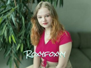 Roxyfoxyy