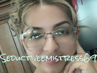 Seductiveemistress69