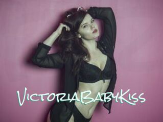 VictoriaBabyKiss