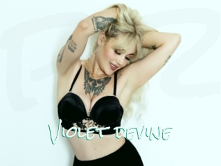 Violet_devine
